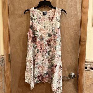 Cal Style Tunic. New condition